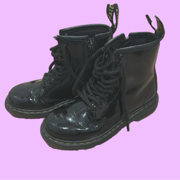 Dr. Martens kids combat boots sz 11T in amazing condition! Super cute. - Picture 1 of 5